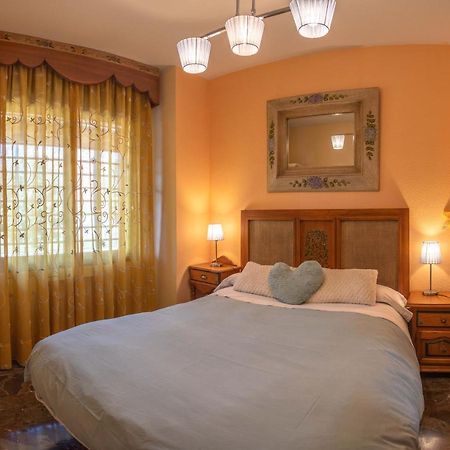 Apartamento Campus De La Salud Granada Exteriör bild